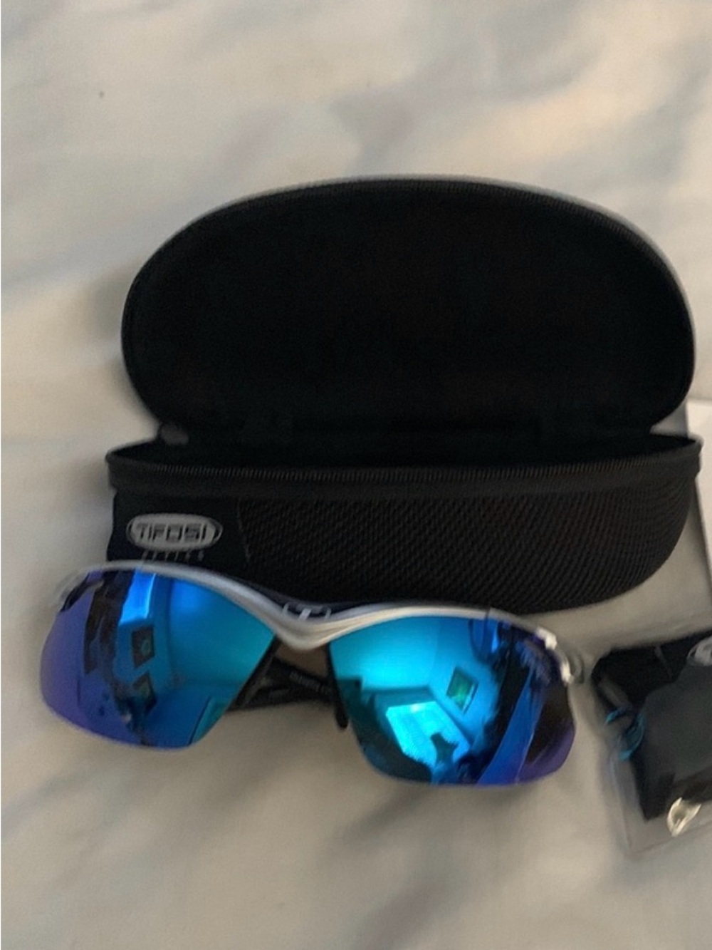 Tifosi Optics 2.0 Grey and Blue Sunglasses